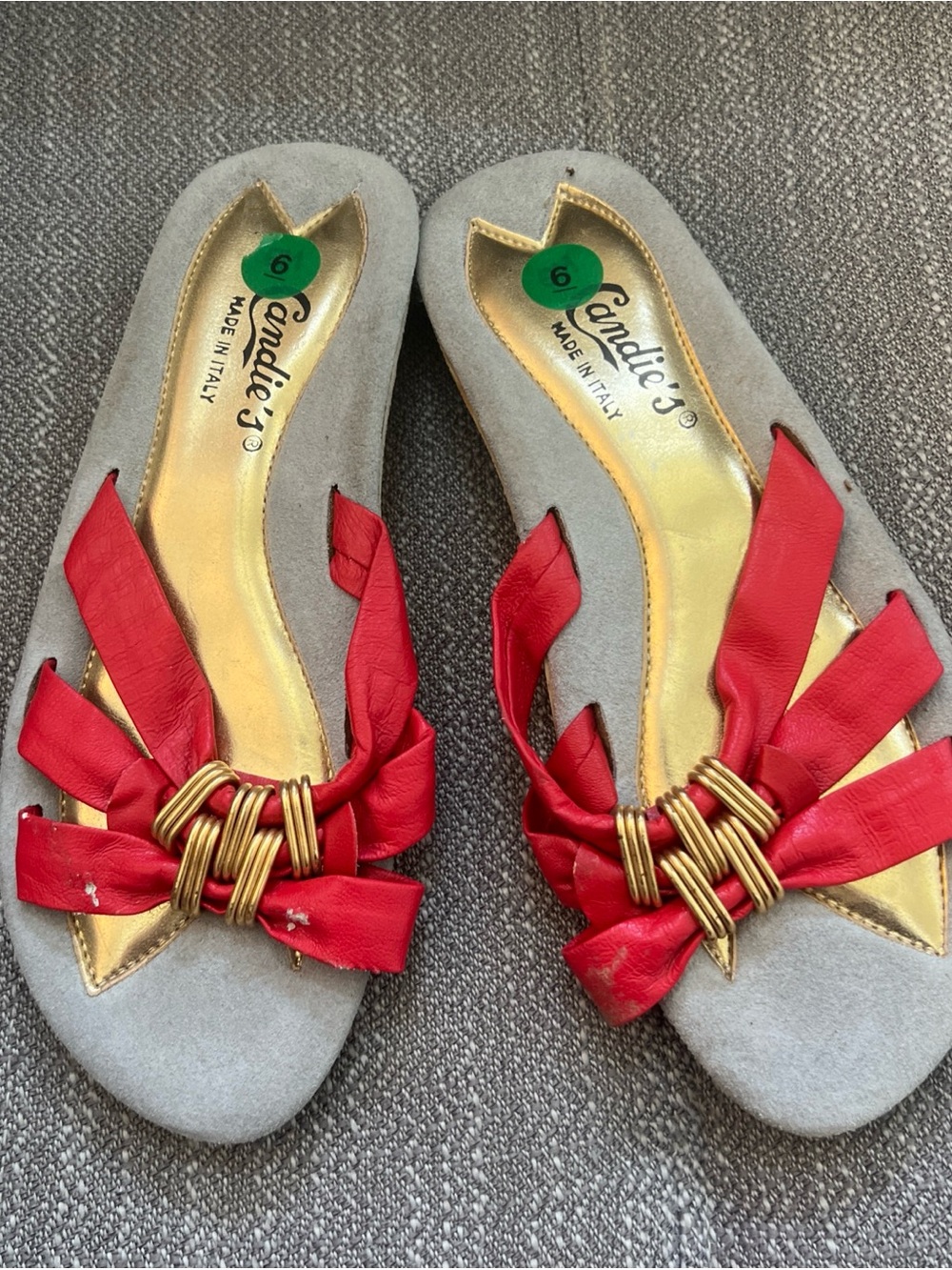 Vintage Candies Womens Red Gold Flip Flop Sandals Shoes 90s Y2K Size 6